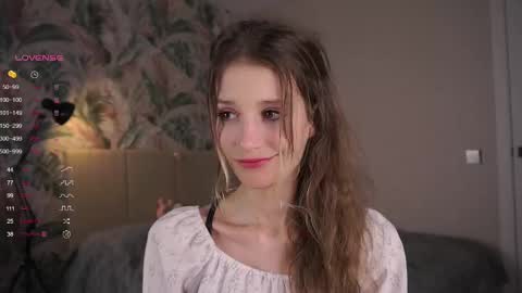 Emily online show from March 6, 1:48 am