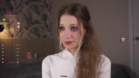 Emily online show from March 8, 6:16 pm