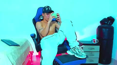 skinny marked online show from October 24, 3:29 am