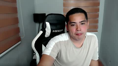 skinnyar online show from February 26, 10:49 am
