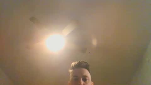 skinnyguylongdick1 online show from December 6, 1:49 pm