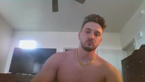 skinnyguylongdick1 online show from December 1, 10:45 pm