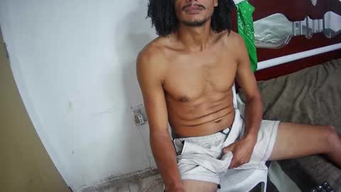 Skinny Latin Man online show from September 26, 4:15 pm