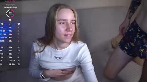 Andrew online show from October 25, 8:31 pm