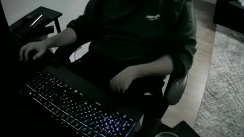 skullcandyyyy online show from April 10, 9:36 am