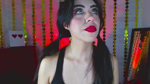 Snapshot of sky_girl1 chatting on February 27, 3:51 am Mile online show from February 27, 3:51 am