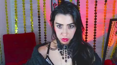 Snapshot of sky_girl1 chatting on March 5, 4:56 am Mile online show from March 5, 4:56 am