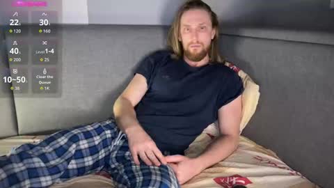 sky_guy25 online show from February 24, 10:02 pm