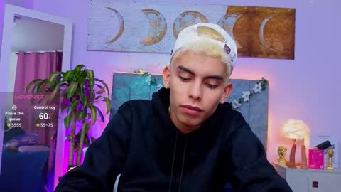 Daniel online show from February 3, 7:35 am