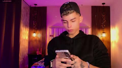 Daniel online show from April 22, 1:29 pm