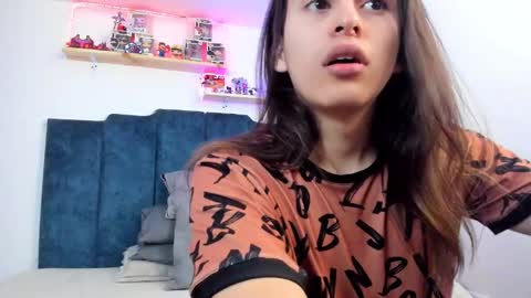 Santiago online show from February 8, 9:36 pm