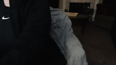 SKYLE   online show from April 19, 7:20 am