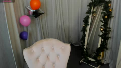 Skye online show from January 9, 1:35 pm