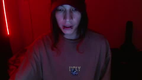 reep online show from April 22, 6:09 am