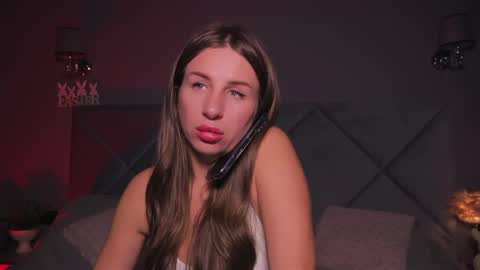 skylar426176 online show from April 4, 12:56 pm