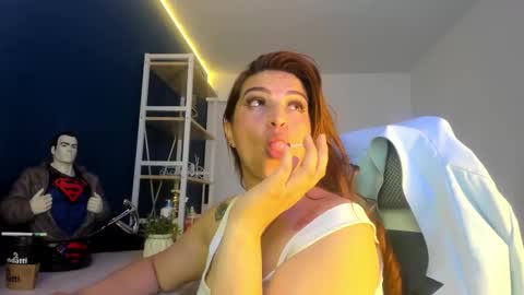 skylar__desire online show from October 17, 5:50 pm