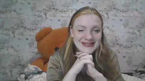 Skyler online show from October 1, 2:16 pm