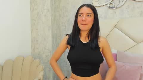 Skyler online show from December 4, 8:41 pm