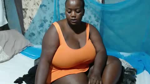 sheliah online show from November 21, 5:49 am