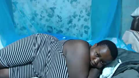 sheliah online show from February 4, 7:34 am