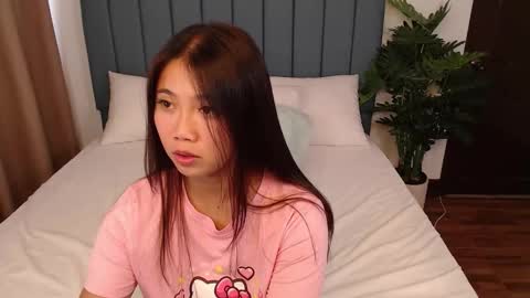 Snapshot of skytime96 chatting on September 17, 3:54 am Sky online show from September 17, 3:54 am