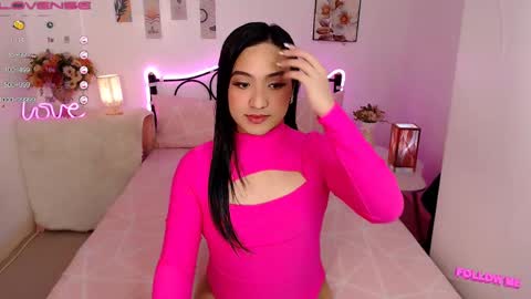 Snapshot of slave_amanda69 chatting on March 9, 5:55 am Queen Cyrine online show from March 9, 5:55 am