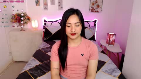Snapshot of slave_amanda69 chatting on February 17, 7:04 am Queen Cyrine online show from February 17, 7:04 am
