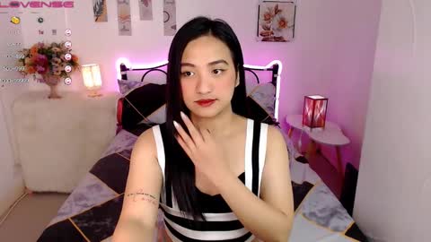 Snapshot of slave_amanda69 chatting on February 19, 9:06 am Queen Cyrine online show from February 19, 9:06 am