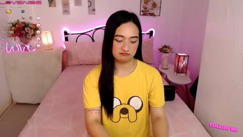 Snapshot of slave_amanda69 chatting on March 7, 1:31 am Queen Cyrine online show from March 7, 1:31 am