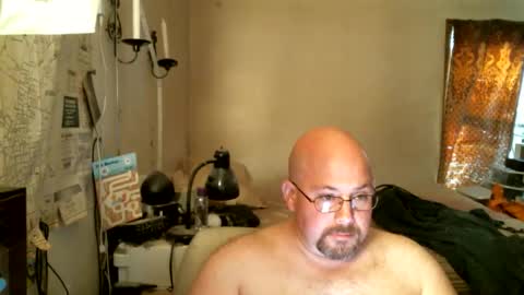 slavejim online show from April 10, 5:17 pm