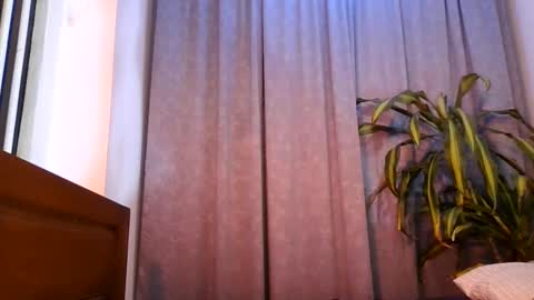 Slcouple online show from February 6, 3:31 pm