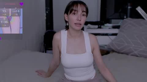 sleepy_ash_ online show from May 24, 1:50 pm
