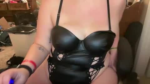 sleepyangel222 online show from October 19, 7:13 am