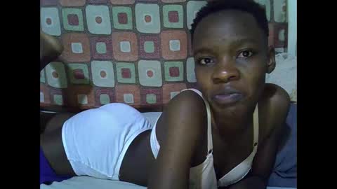 slender_queen online show from March 8, 5:17 pm