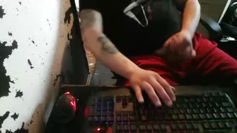 slickwill2391 online show from April 4, 2:24 pm