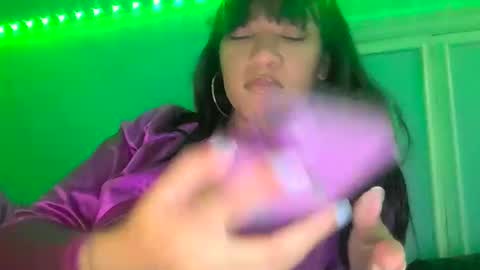 Slim citygurl online show from February 9, 6:01 am