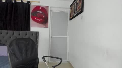 slim_master12 online show from June 3, 12:46 am