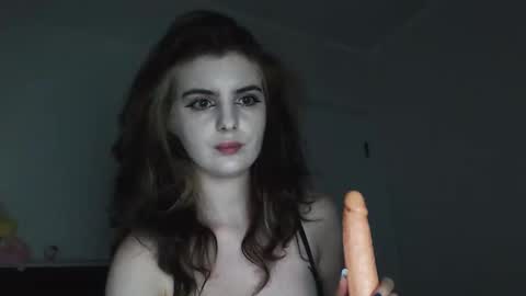 sloomonata online show from September 22, 3:27 pm