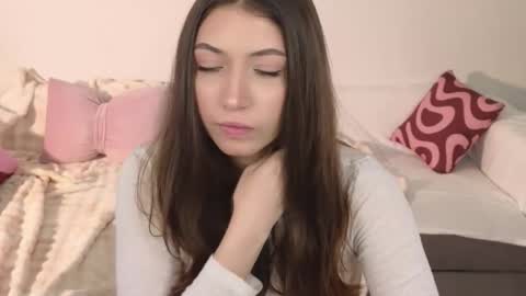 Emilia online show from March 6, 12:26 pm