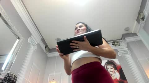 Paola  online show from November 4, 12:12 am