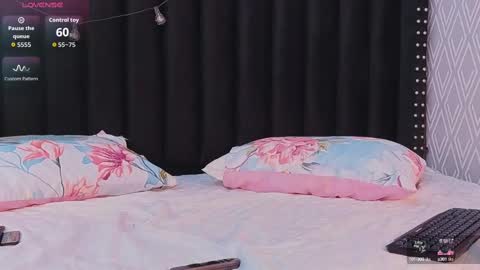 CAMILA  online show from October 8, 1:35 am