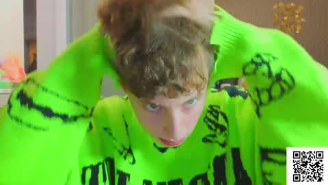 sluttsavage online show from April 29, 5:30 pm