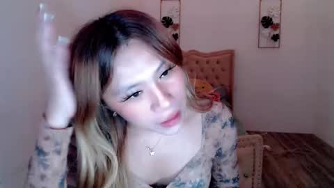 slutty_babex online show from January 13, 11:51 am