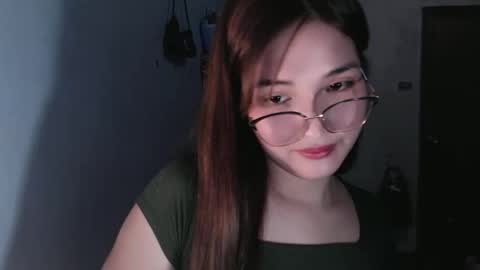 slutty_hannaxx online show from March 28, 8:27 am