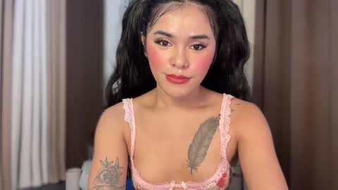 Slutty Lavinia online show from May 23, 8:32 am