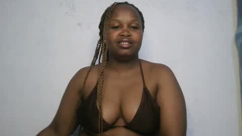 Snapshot of slutty_shan chatting on October 12, 5:04 pm slutty_shan online show from October 12, 5:04 pm