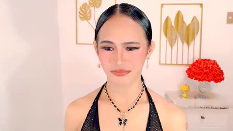 mia online show from March 5, 5:50 pm