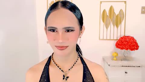 mia online show from March 4, 4:41 pm