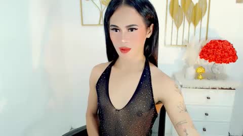 mia online show from February 19, 2:11 pm