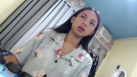 CHIE CHIE online show from May 24, 8:26 pm